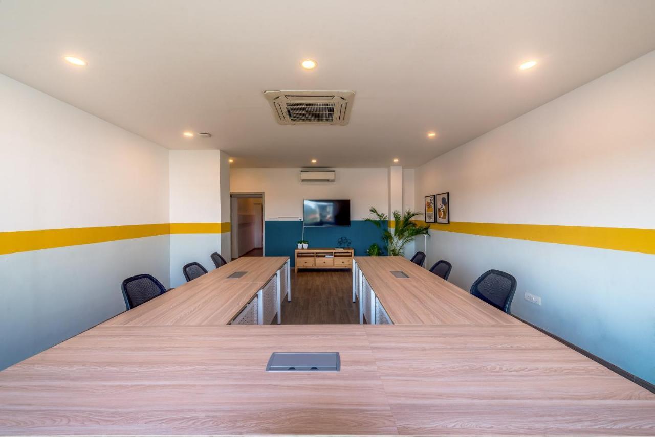 Olive Hotel Indiranagar By Embassy Group Bangalore Exterior photo